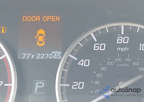 2013 Acura Ilx Hybrid 1.5L z USA, uszkodzony, nr VIN 19VDE3F74DE301658